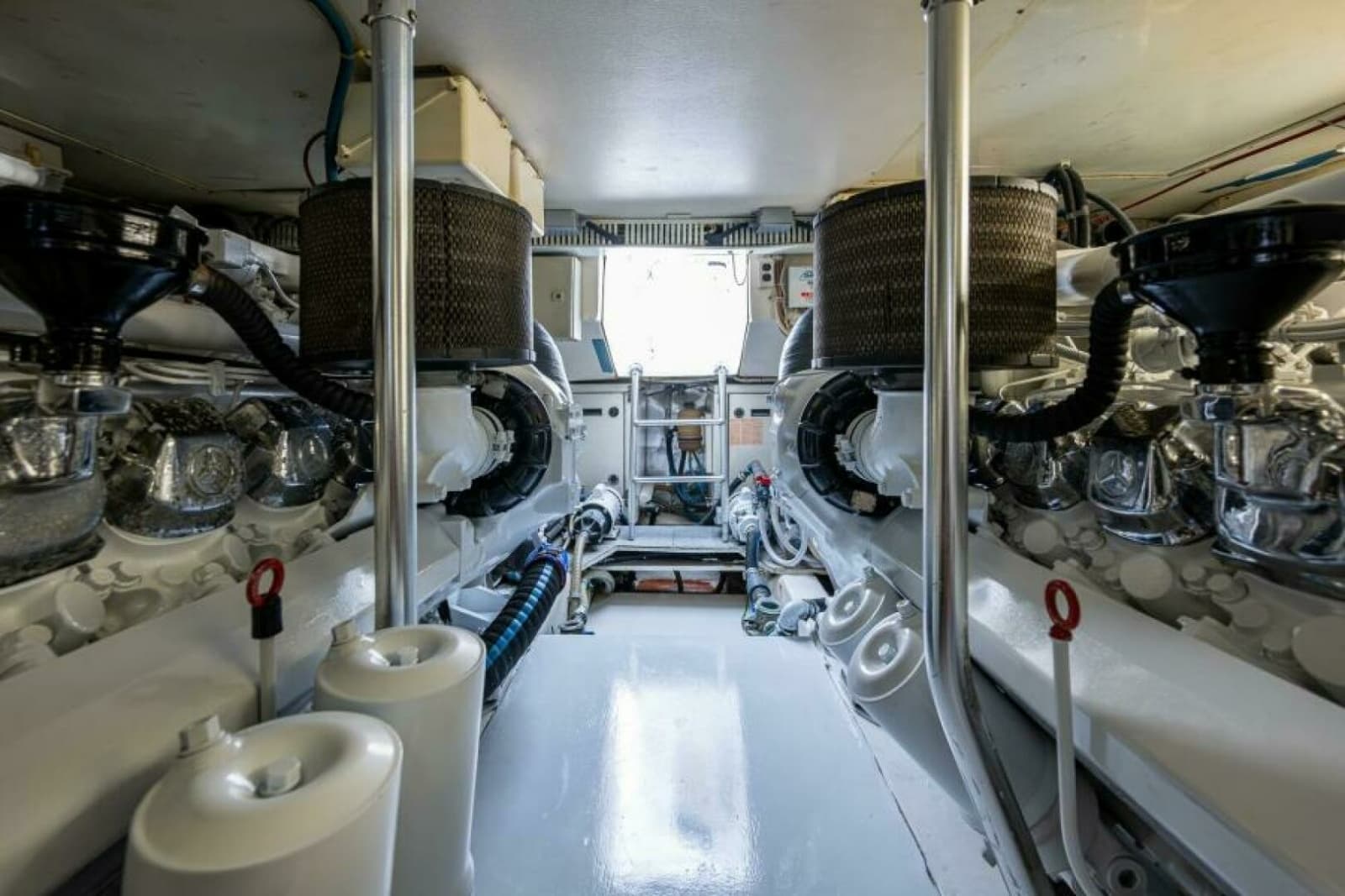 1999 Ocean Yachts 60 Convertible - Photo 60