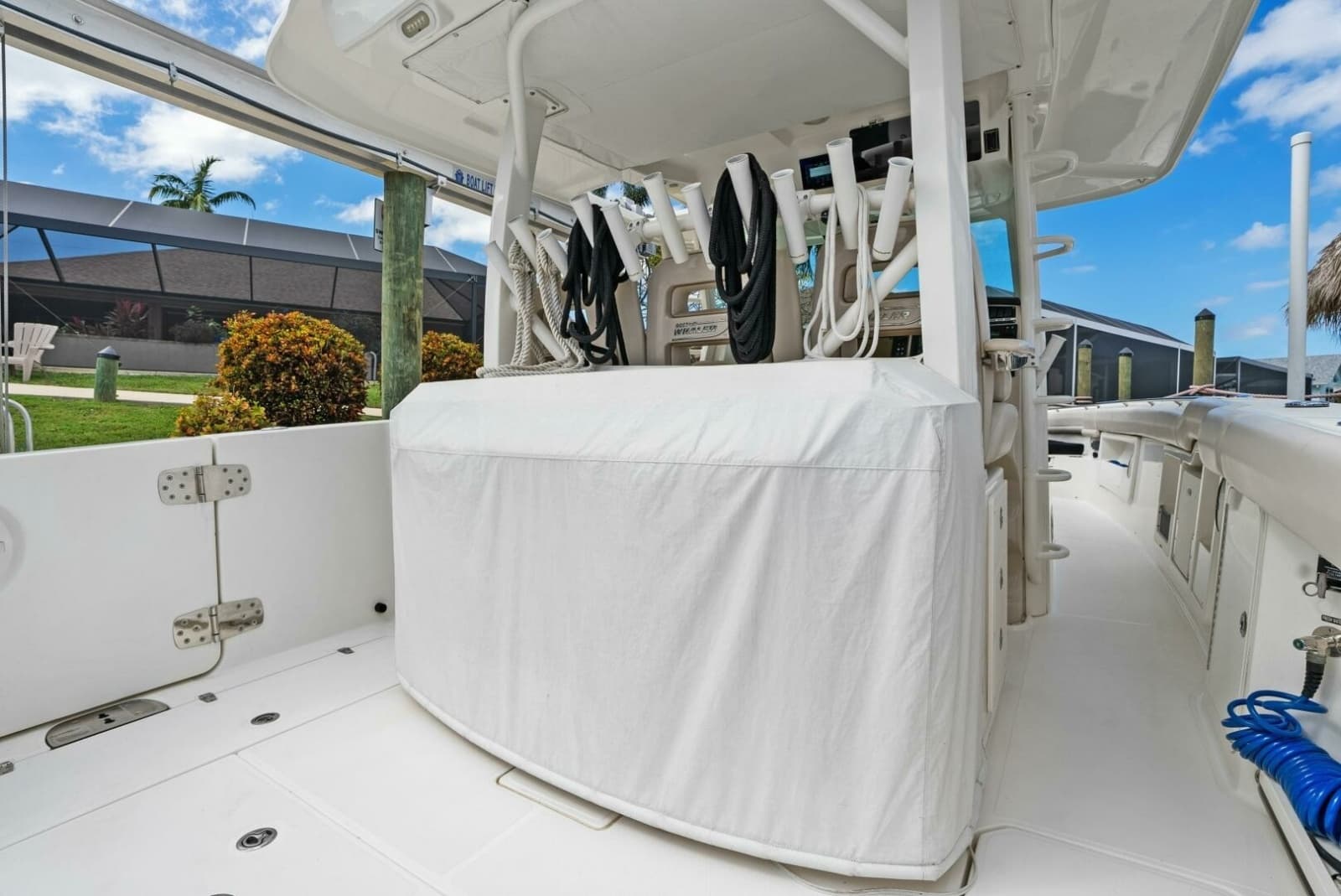 2019 Boston Whaler 380 Outrage - Photo 12