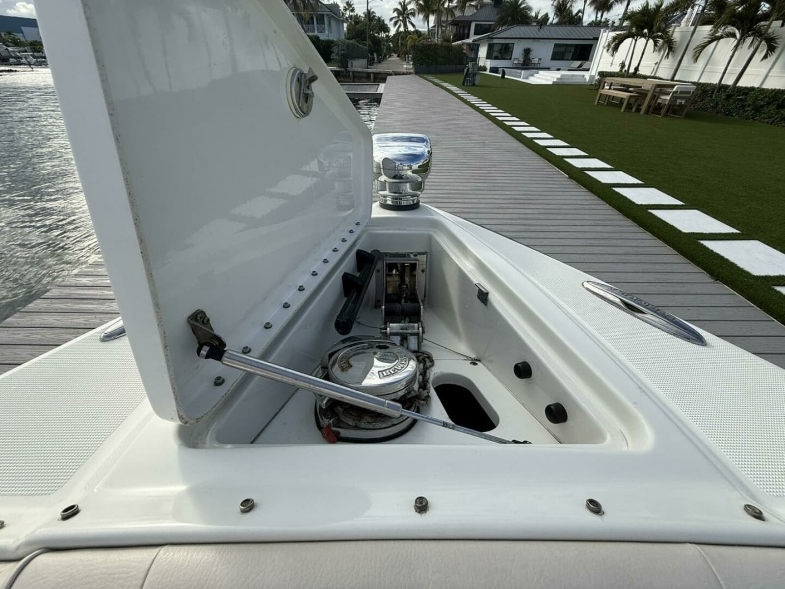 2016 Formula 330 Crossover Bowrider - Photo 7
