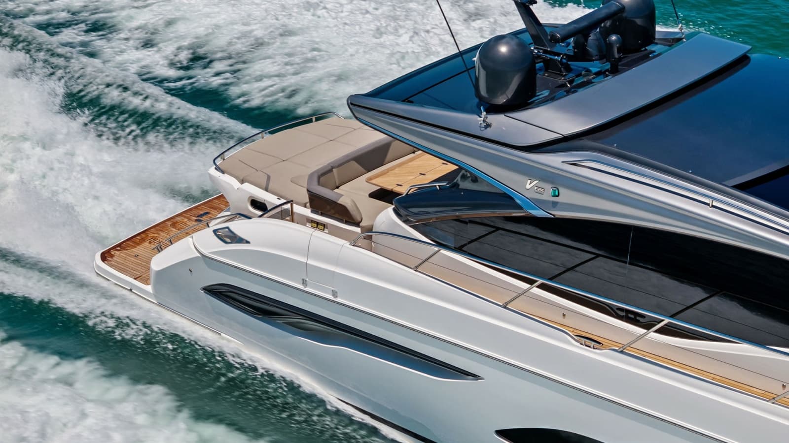 2019 Princess V65 - Photo 82