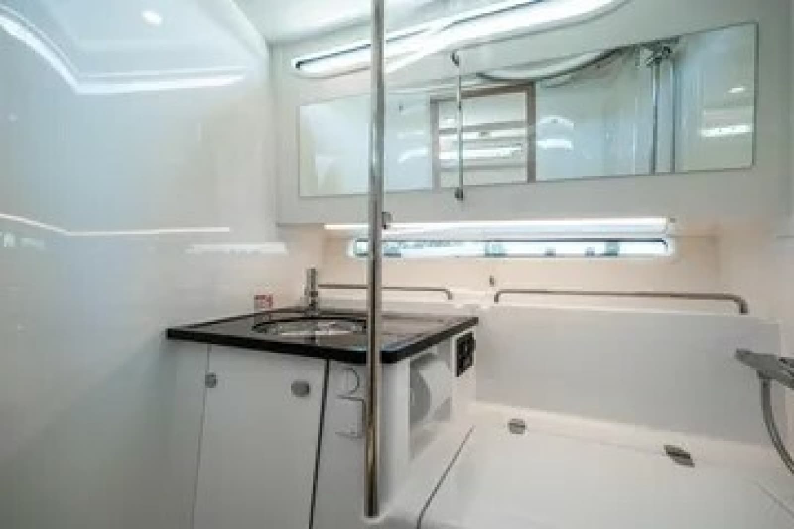 2023 Nimbus C11 - Photo 25