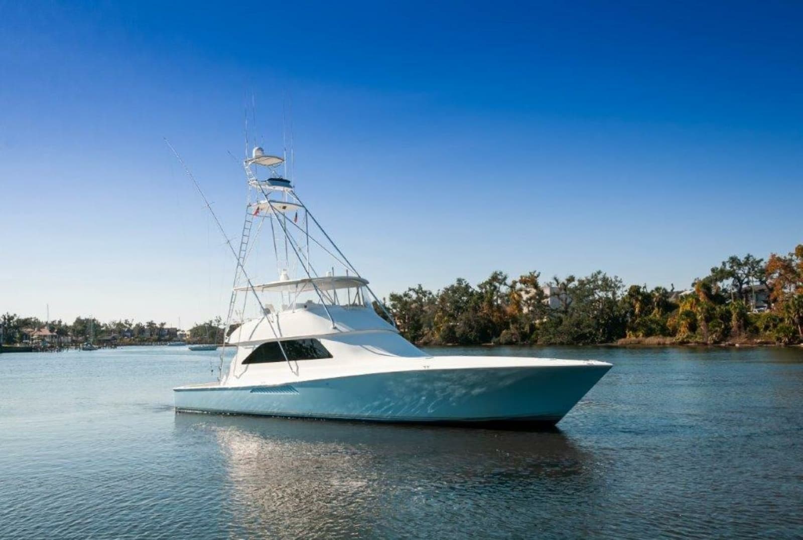 2001 Viking 61 Convertible - Photo 55