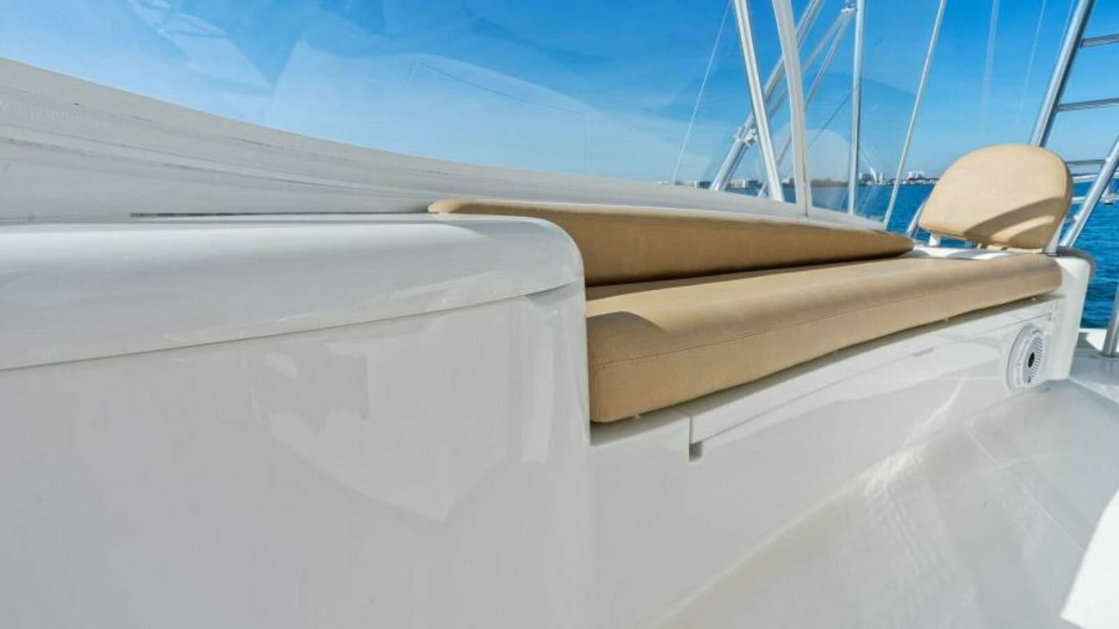 2013 Viking 55 Convertible - Photo 29