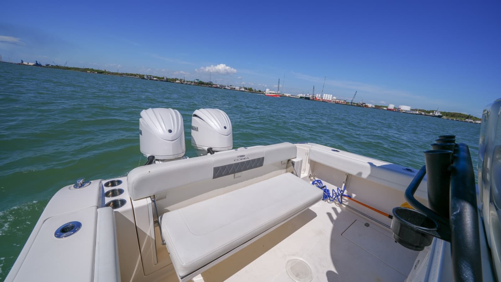 2023 Cobia 280 Center Console - Photo 5