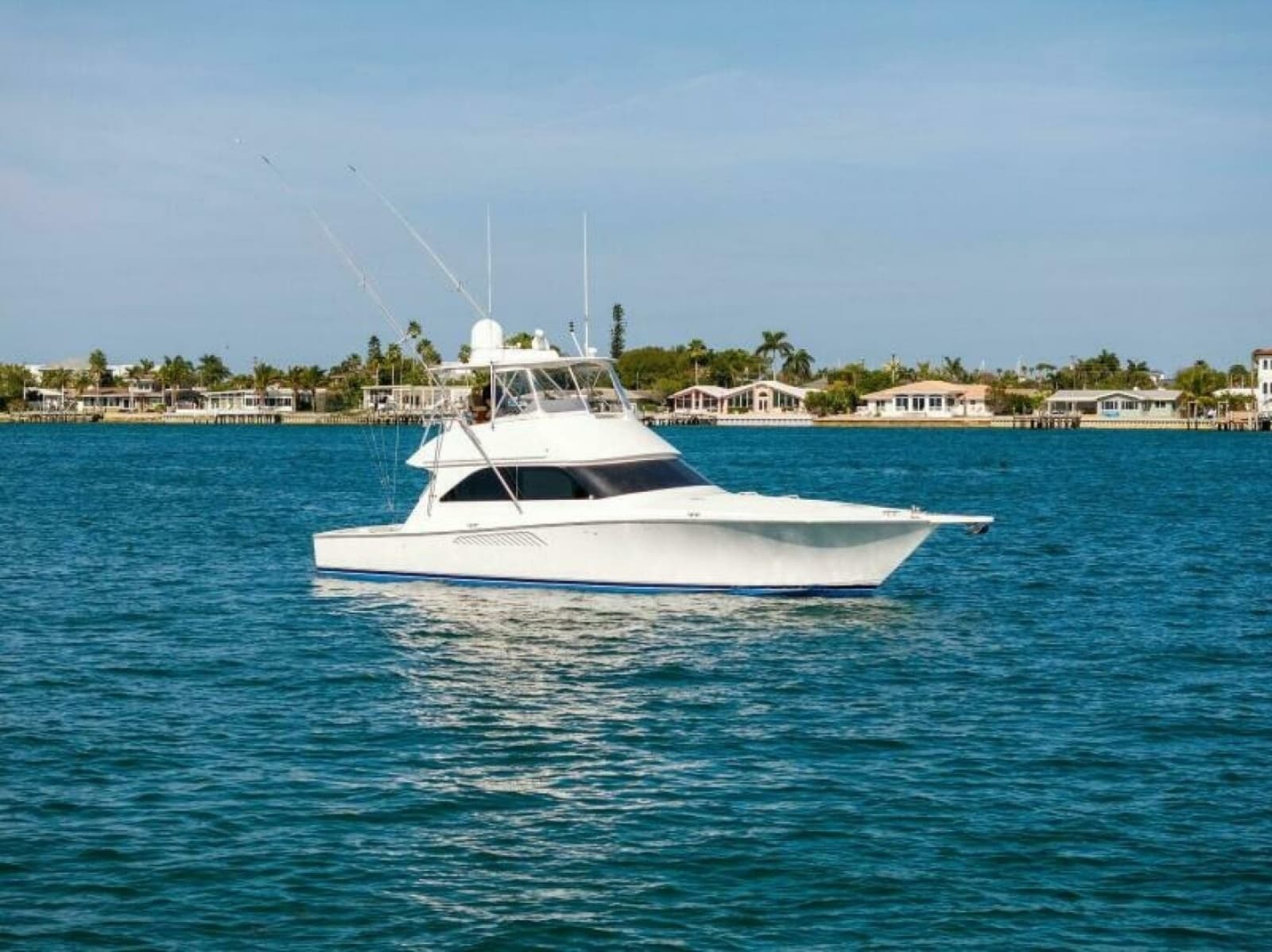 2003 Viking 48 Convertible - Photo 48