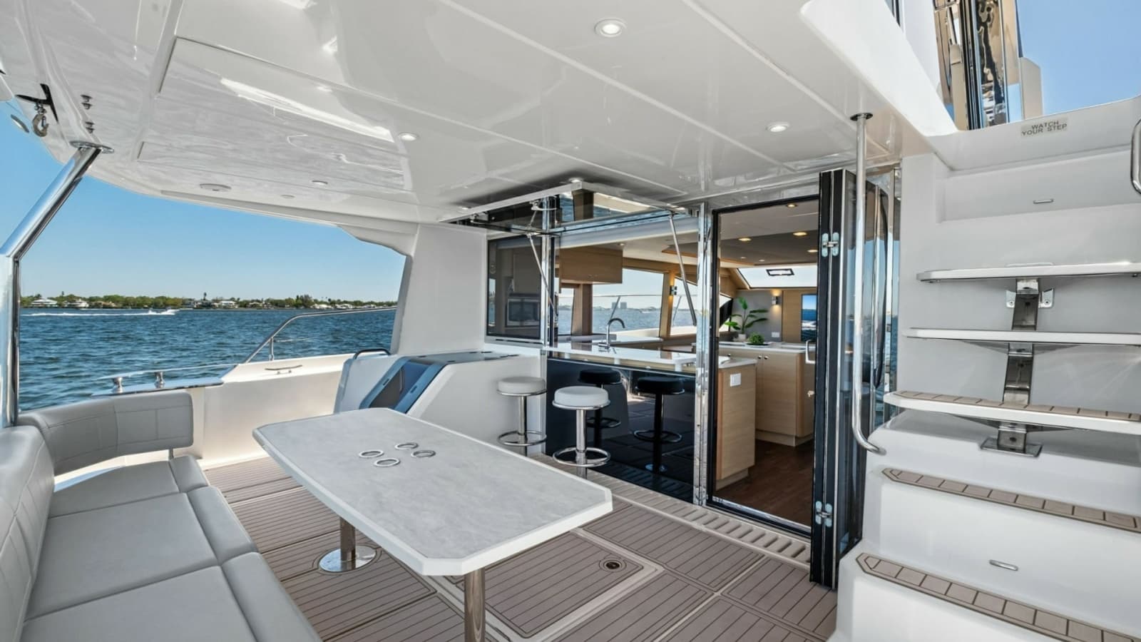 2022 Aquila 54 Yacht - Photo 6
