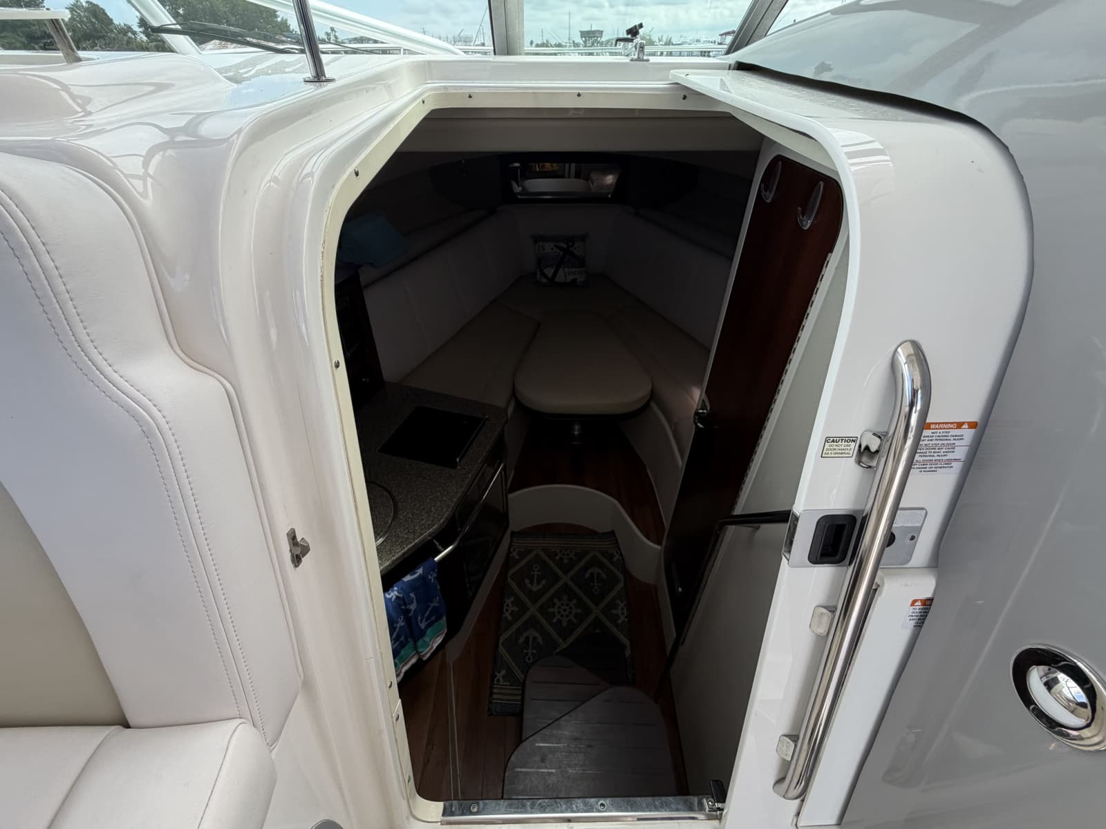 2016 Robalo R305 - Photo 11