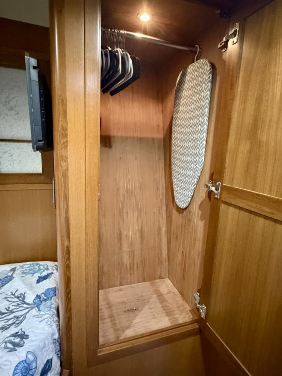 2012 Alaskan 70 Motor Yacht - Photo 67