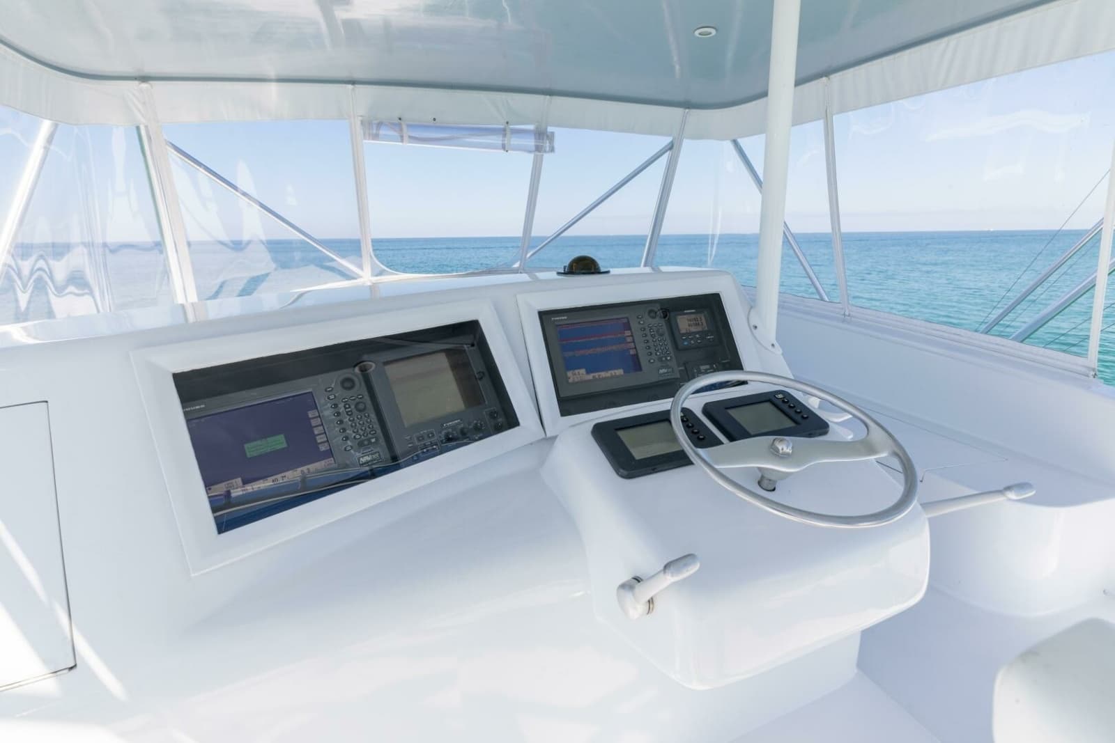 1998 Miller Marine 60 Convertible - Photo 20