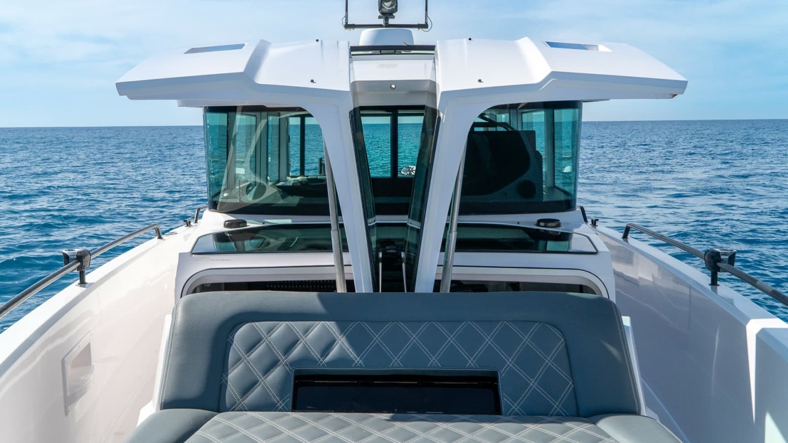 2022 Axopar 37 Brabus - Photo 26