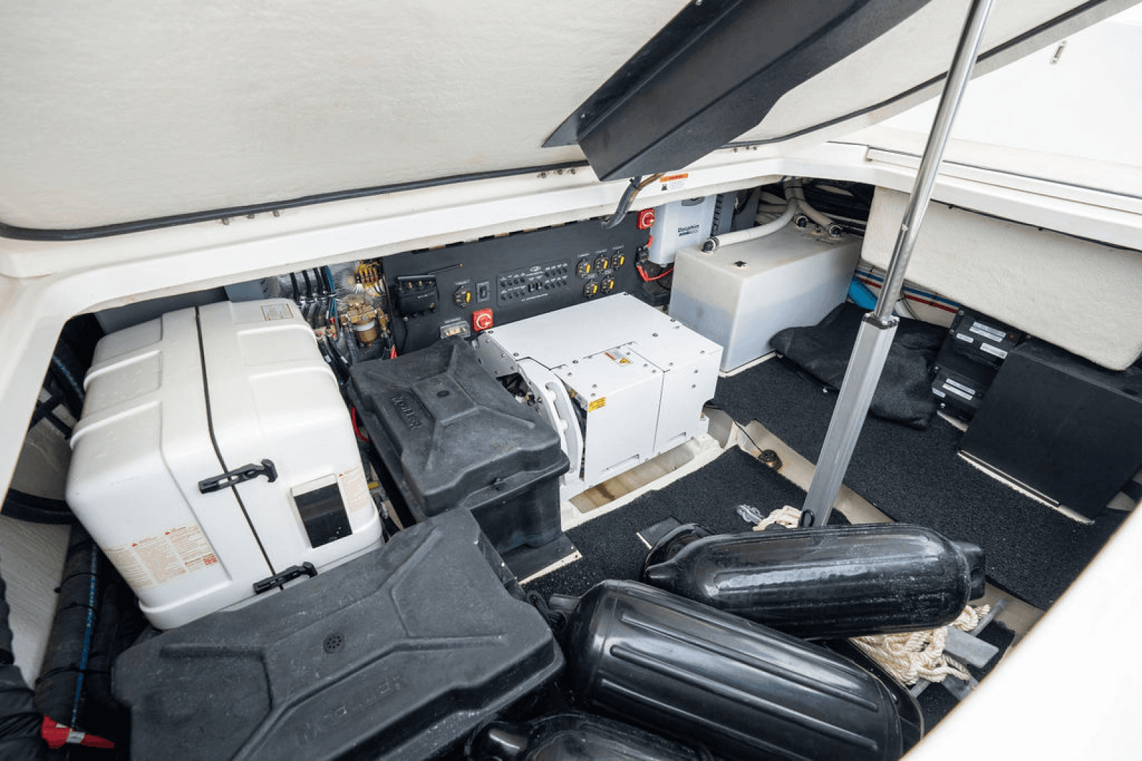 2021 Regal 36 OX - Photo 34