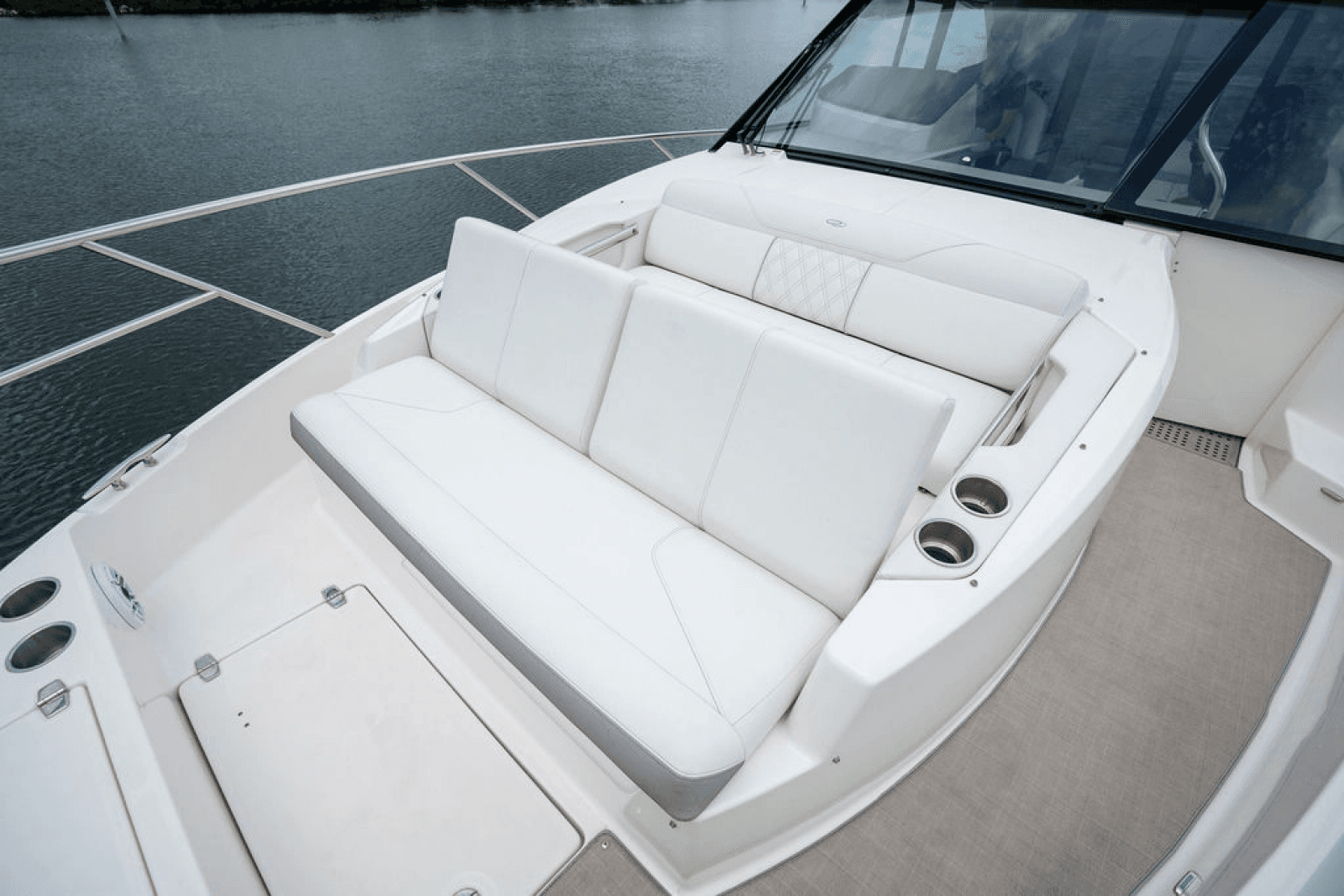 2021 Regal 36 OX - Photo 22