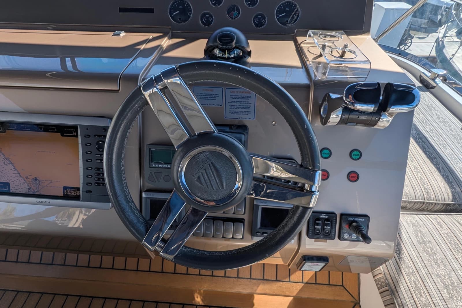 2010 Fairline Squadron - Photo 18