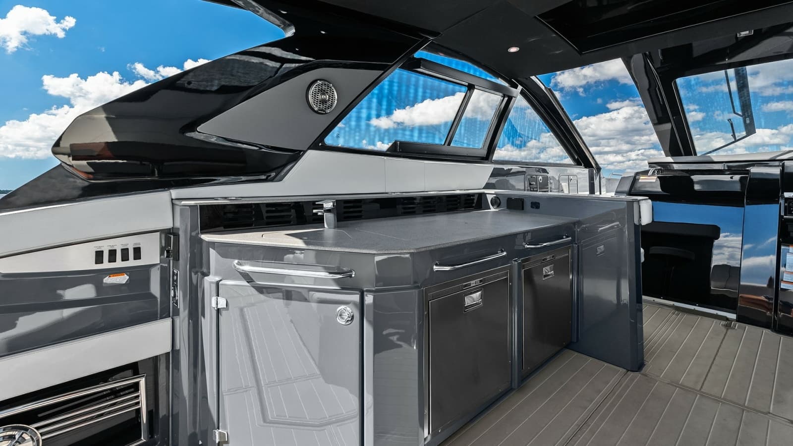 2023 Cruisers Yachts 42 GLS - Photo 8