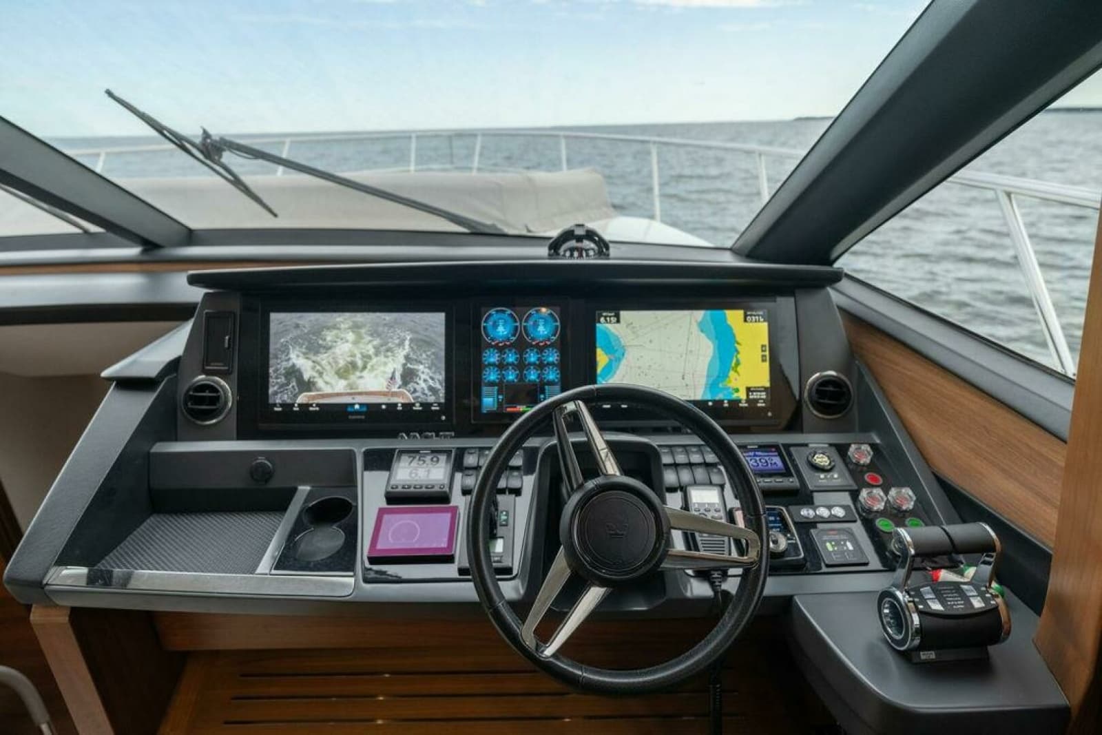 2020 Princess S66 - Photo 14