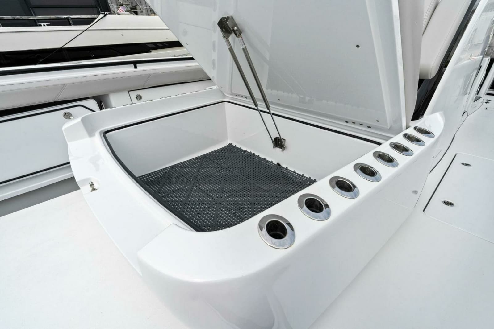 2022 Barker Boatworks 40 High Performance Cat - Photo 99