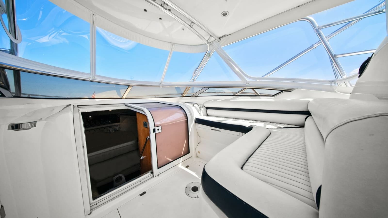 2005 Sunseeker 37 Sport Tower - Photo 13