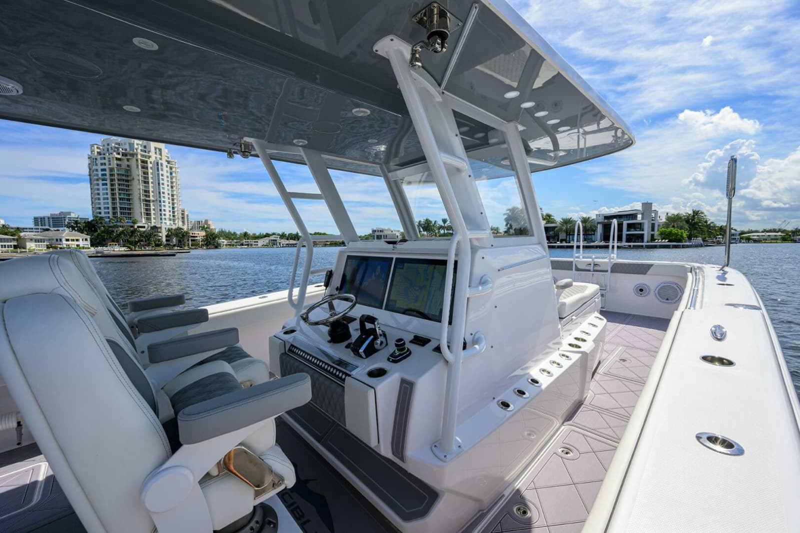 2023 Invincible 46 Catamaran - Photo 11