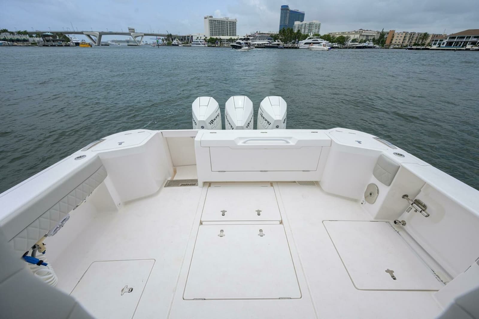 2023 Intrepid 41 Valor - Photo 3