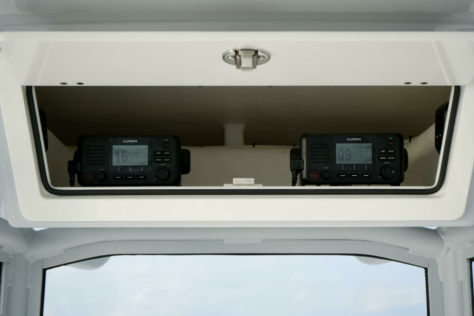 2024 Reef Runner Center Console - Photo 5