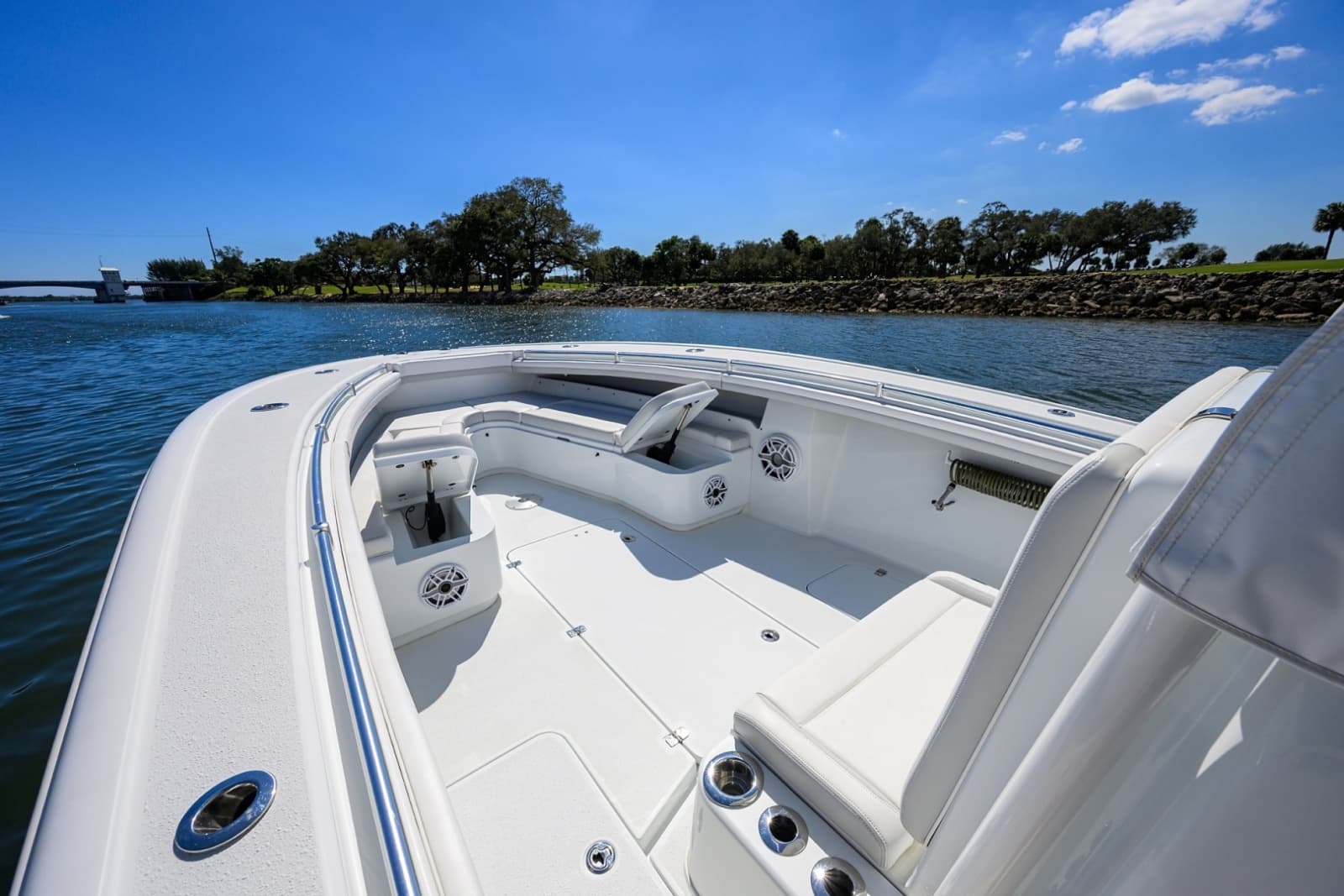 2023 Yellowfin 34 Offshore - Photo 5