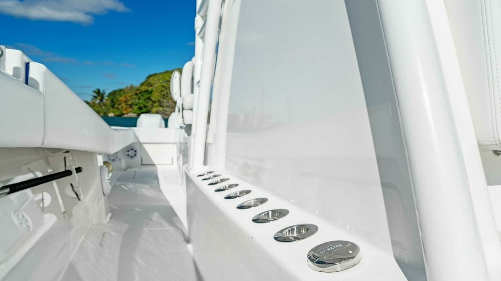 2019 Invincible 42 Open Fisherman - Photo 16