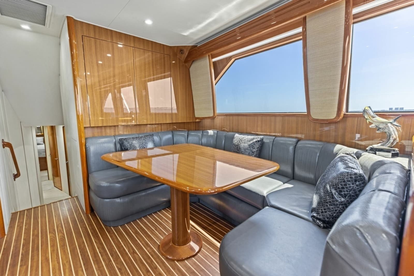 2008 Viking 68 Skybridge - Photo 67
