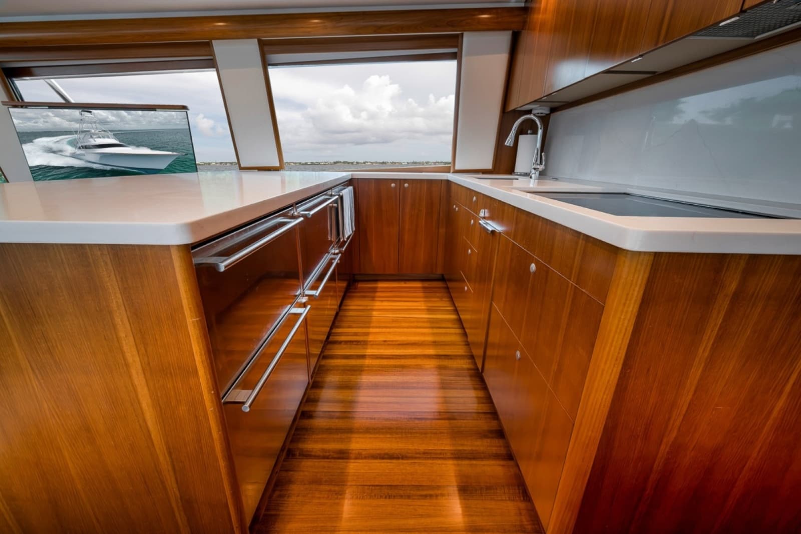 2021 Weaver 75 Convertible - Photo 23