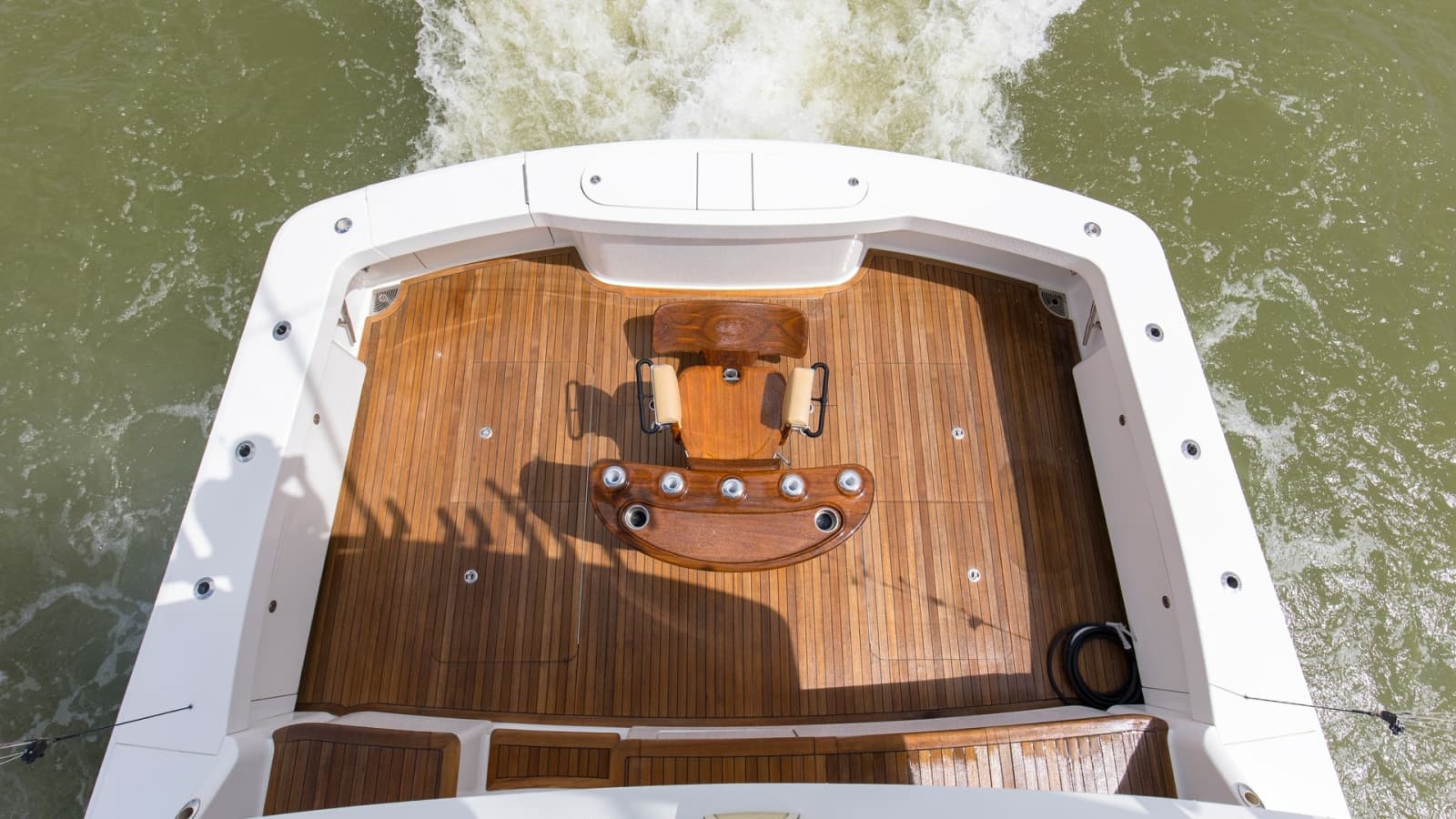 2017 Viking 72 Enclosed Bridge - Photo 43