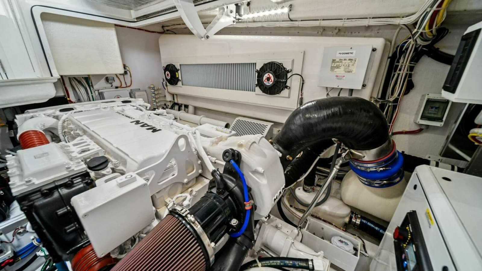 2021 Viking 46 Billfish - Photo 145