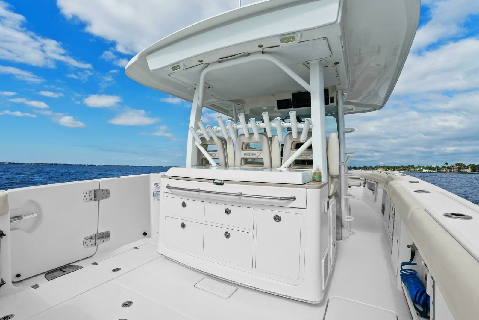 2019 Boston Whaler 380 Outrage - Photo 13