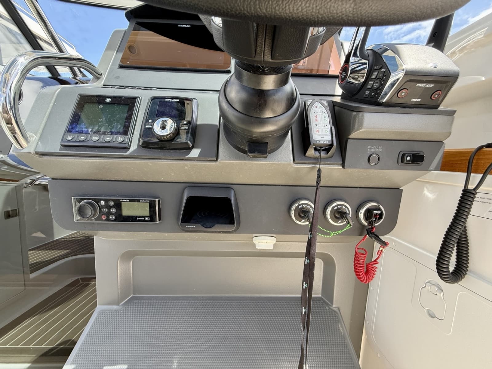 2023 Nimbus T9 - Photo 9