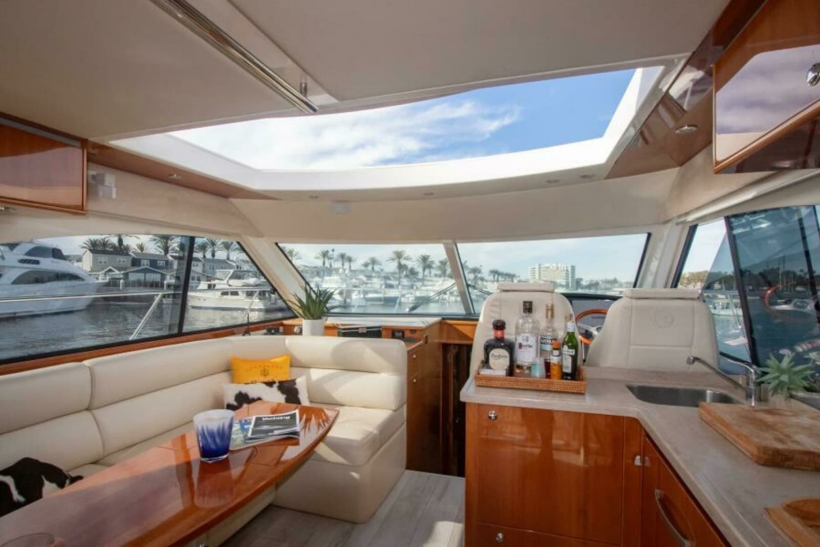 2012 Riviera 50 Sport Yacht - Photo 8