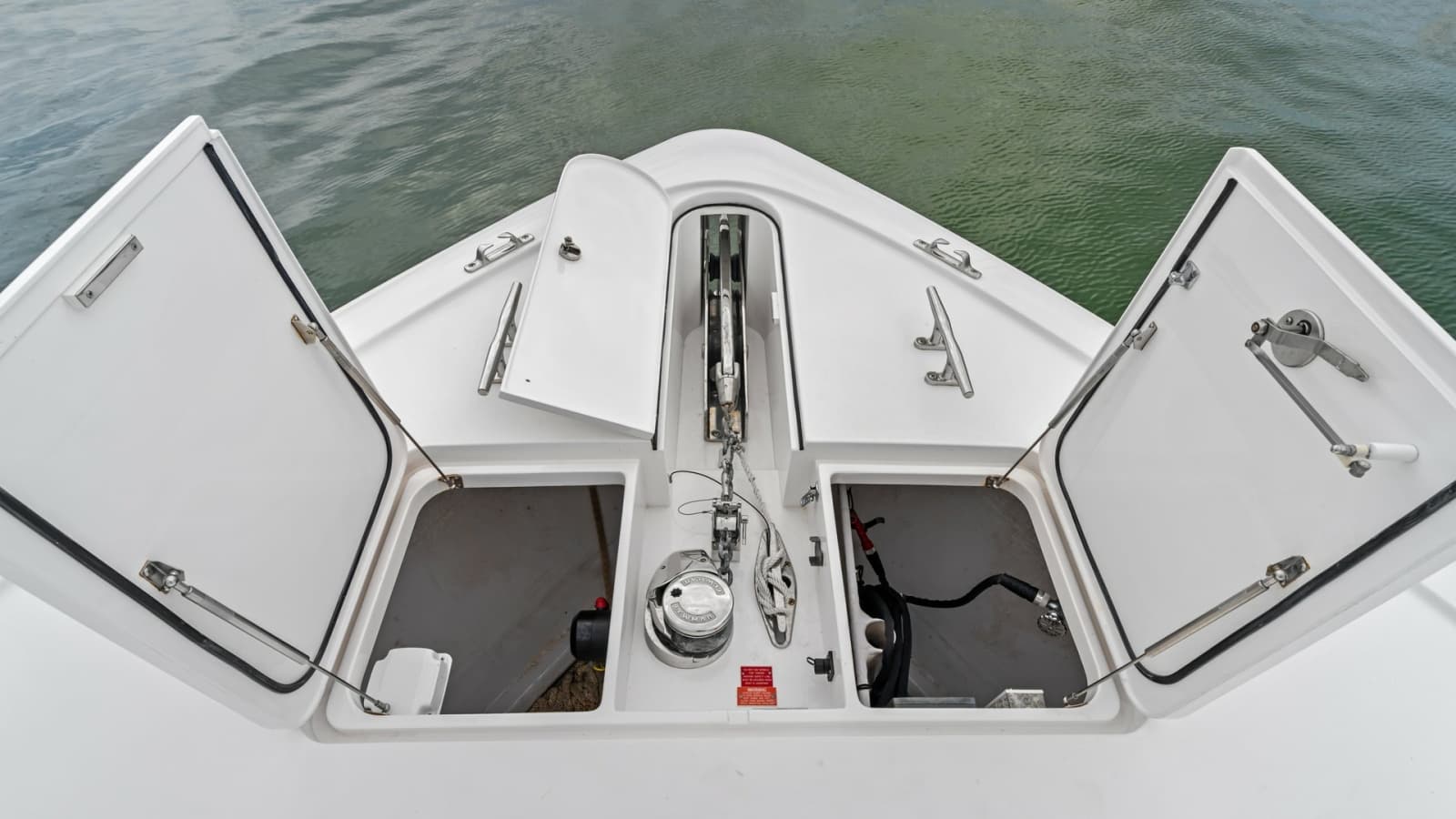 2021 Viking 72 Enclosed Bridge - Photo 79
