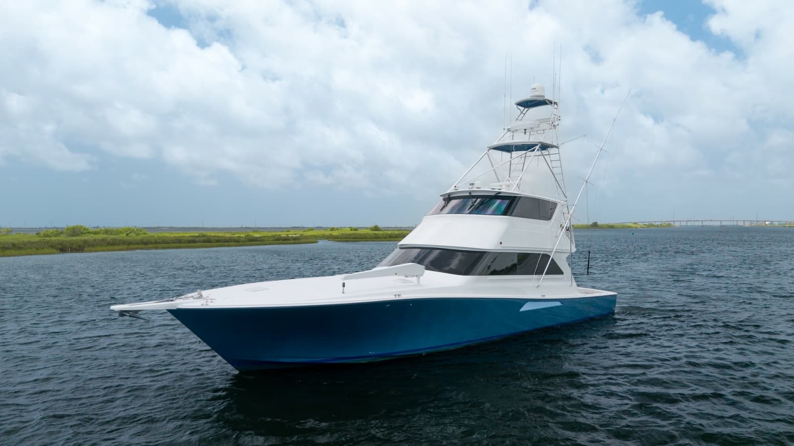 2001 Viking 65 Enclosed Bridge - Photo 46