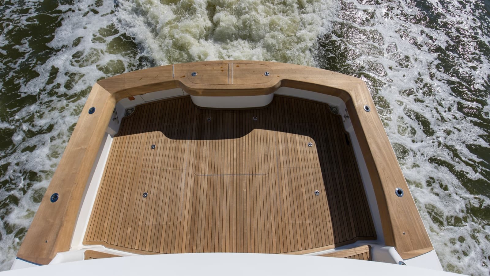 2024 Viking 54 Convertible - Photo 38
