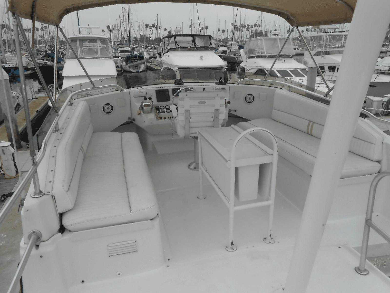 1997 Mainship 350 - Photo 16