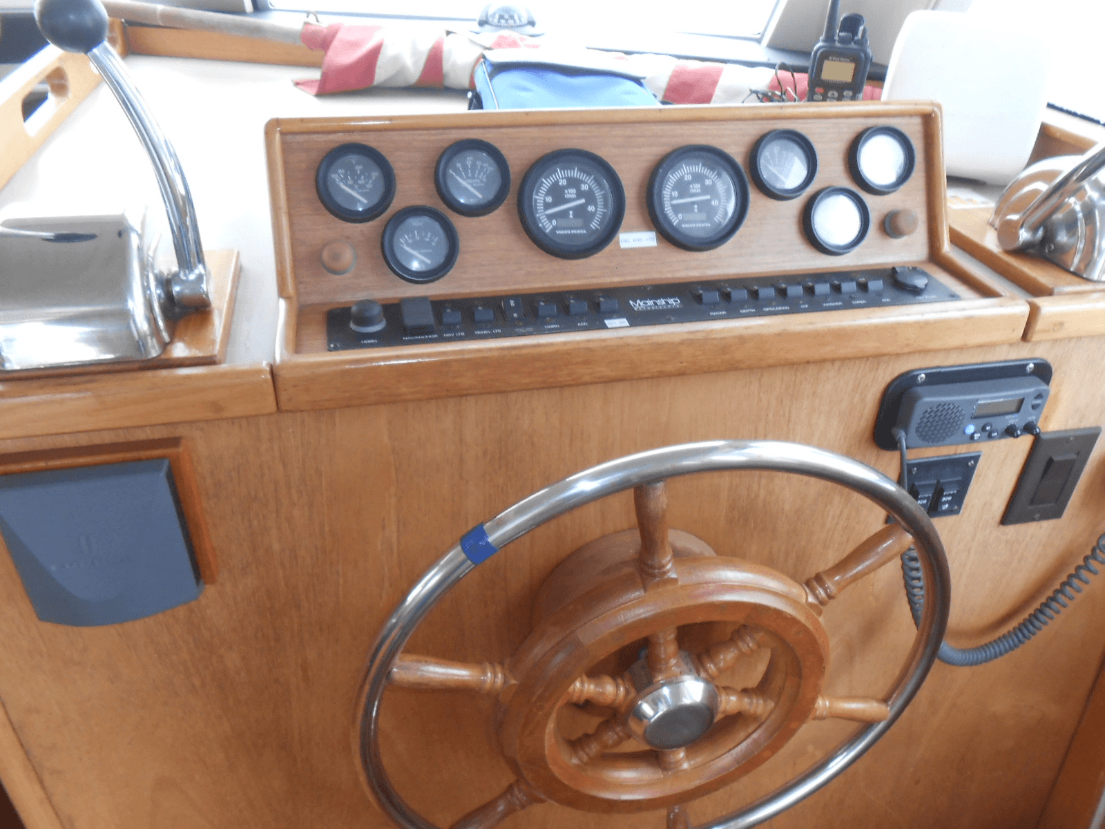 1997 Mainship 350 - Photo 5