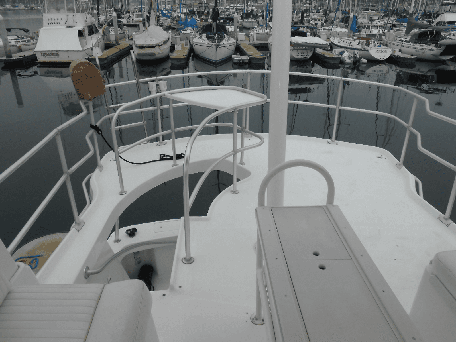 1997 Mainship 350 - Photo 23