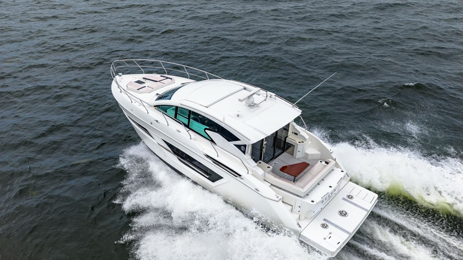 2019 Cruisers Yachts Cantius 46 - Photo 100