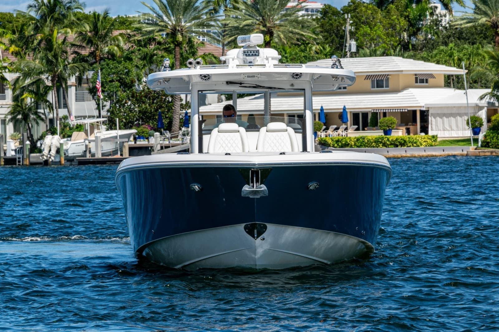 2020 Everglades 395 Center Console - Photo 39