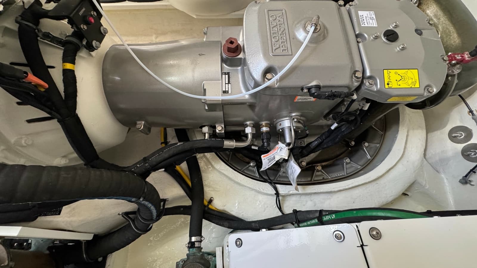 2024 Cruisers Yachts 50 Cantius - Photo 22