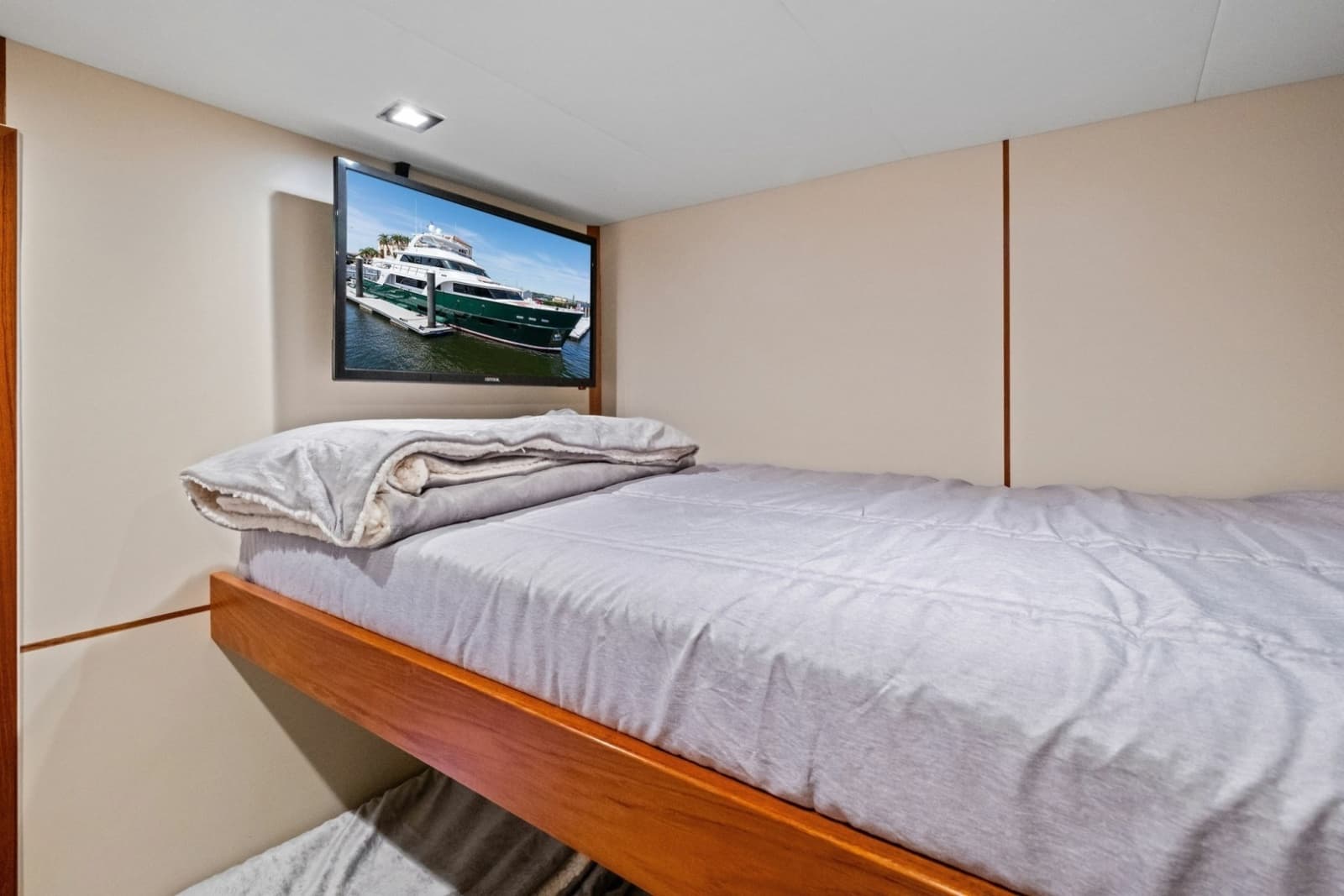 2024 Marlow 90V - Photo 191