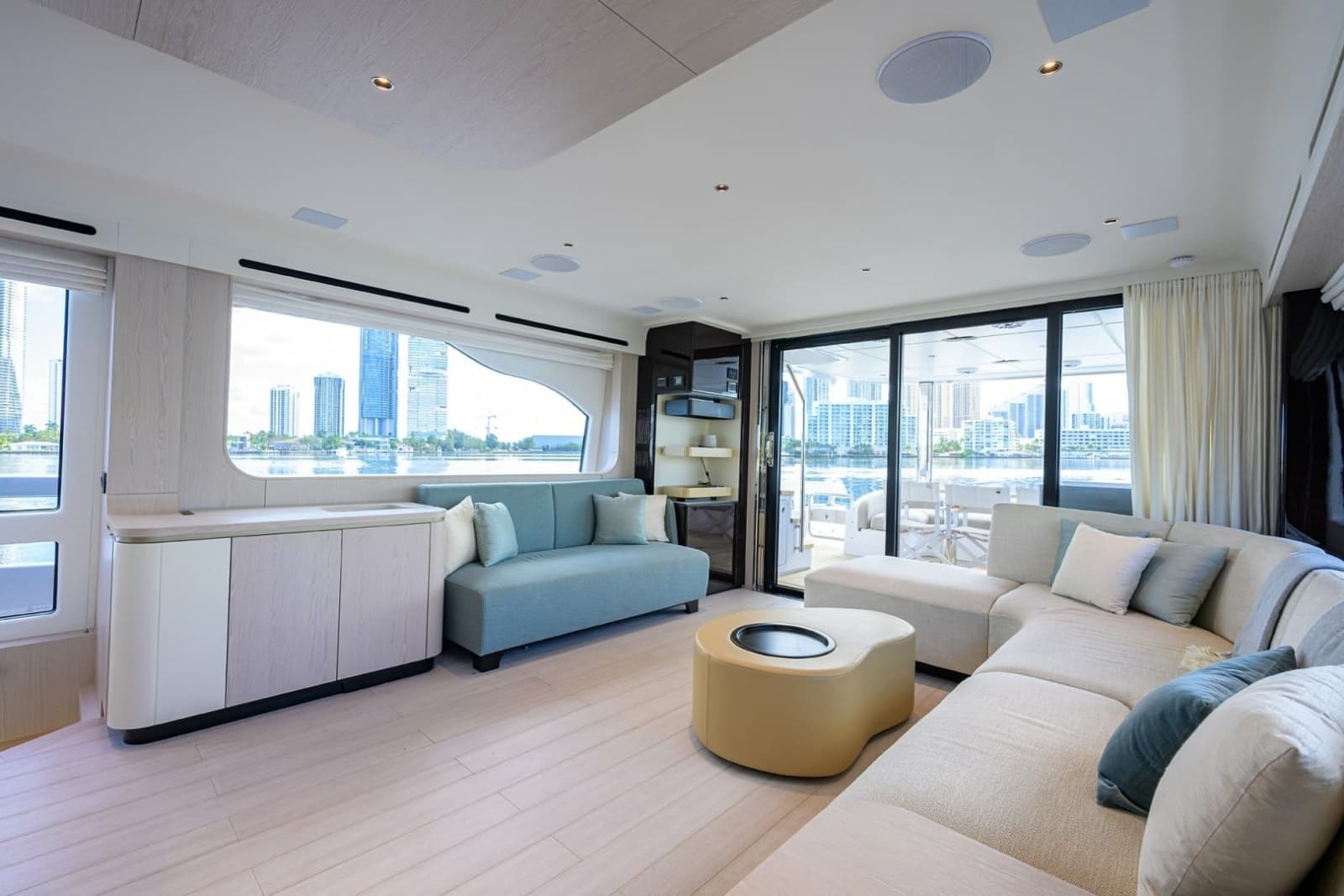 2024 Azimut Fly 78 - Photo 24
