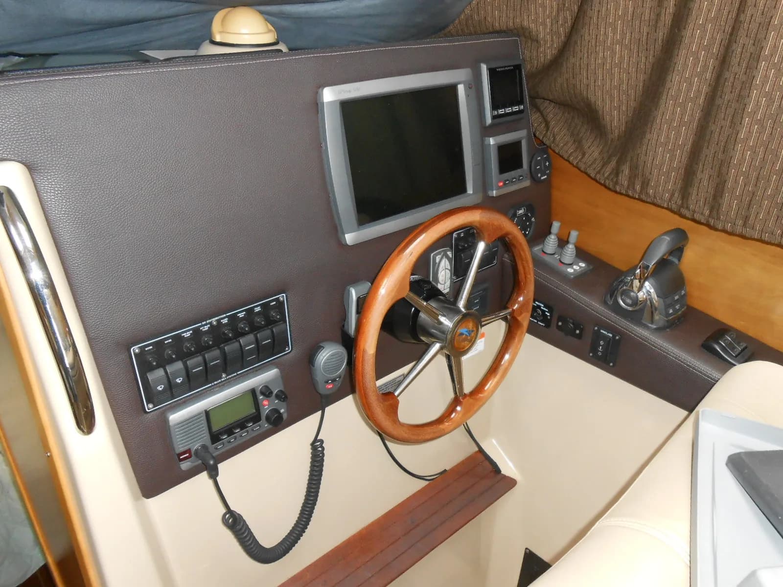 2013 Cutwater C-28 - Photo 10