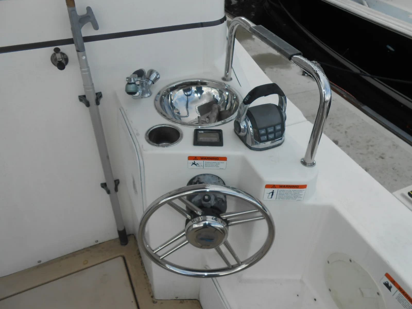 2013 Cutwater C-28 - Photo 17