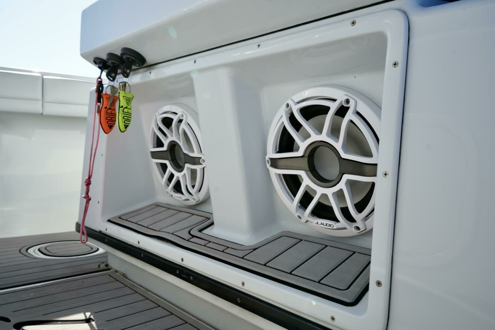2023 Yellowfin 32 Offshore - Photo 22