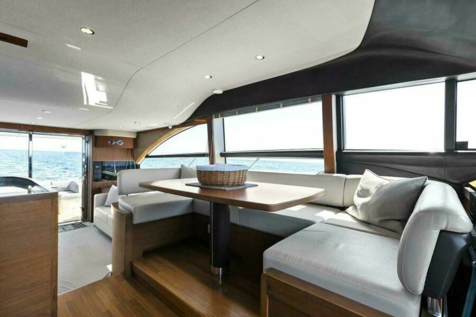 2016 Princess 60 Flybridge - Photo 18
