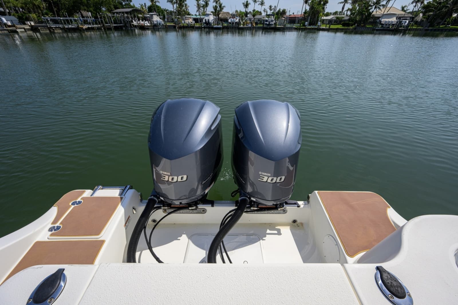 2019 NauticStar 28XS - Photo 34