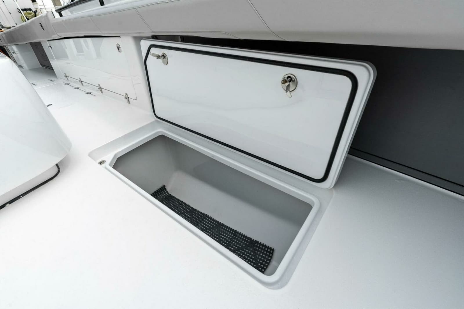 2022 Barker Boatworks 40 High Performance Cat - Photo 101